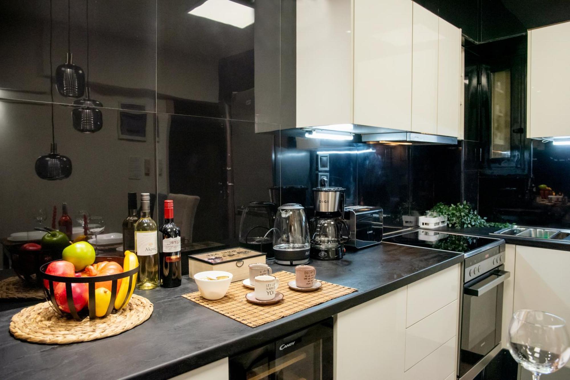 Centre Luxury Close To Metro And Hospitals Apartment