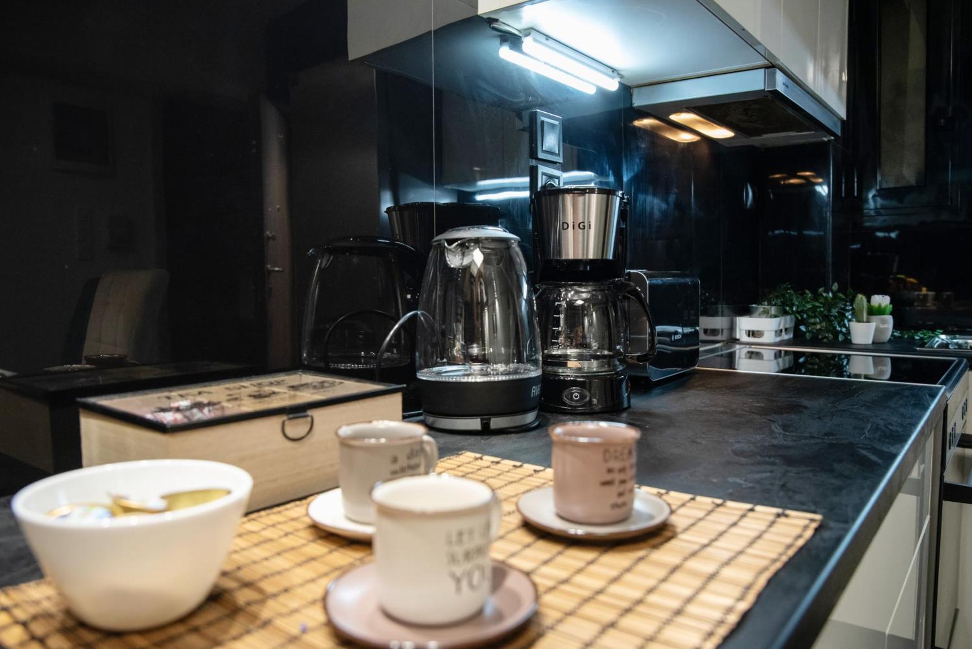 Apartment Centre Luxury Close To Metro And Hospitals *